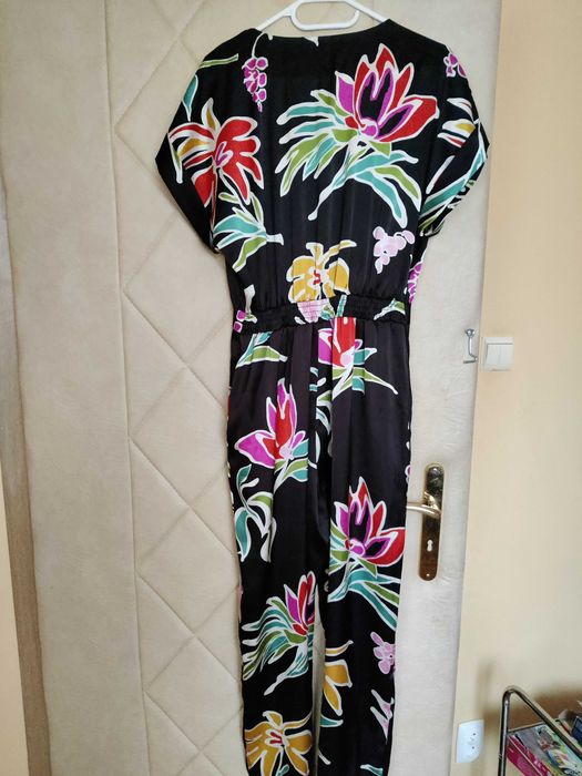 Sprzedam kombinezon ZARA, rozmiar M