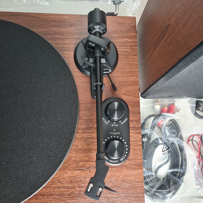 Udreamer UD006 вініловий програвач з колонками