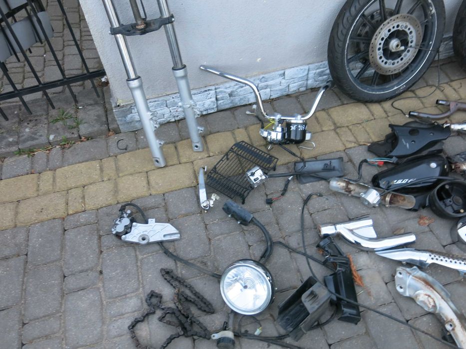 Błotnik tylny Daelim VL Daystar 250  części