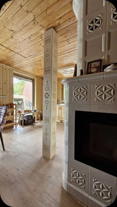 Parzenice, szpalety, dekoracja ścienne w stylu regionalnym