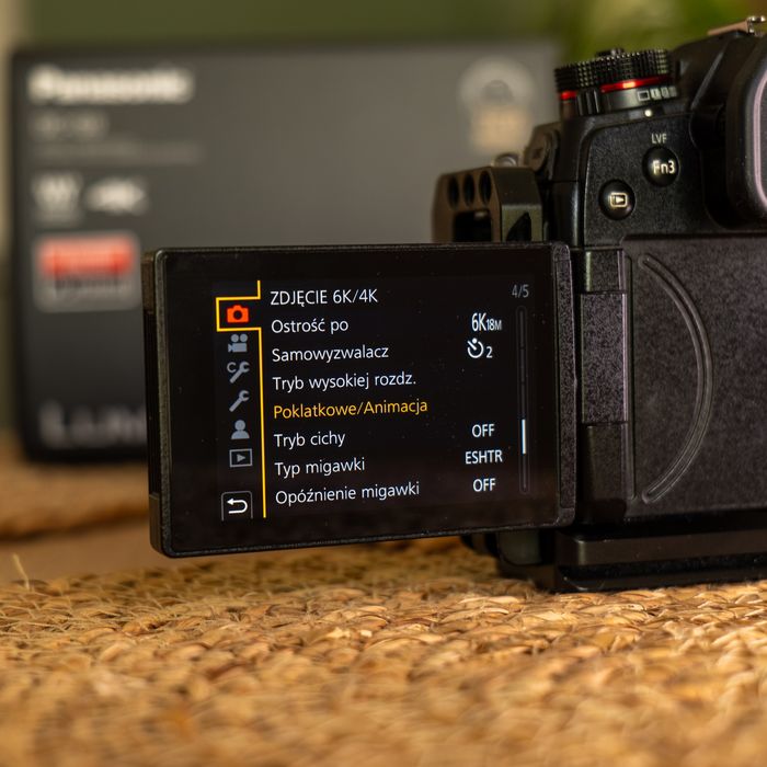 Panasonic Lumix G9 + 12-32mm / 25mm / baterie i klatka