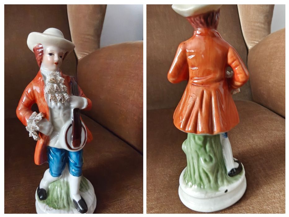 Bonecos Antigos de Porcelana