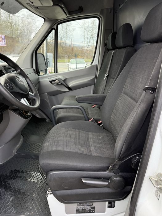 Пролам Sprinter 319 3.0 7 Gtronic