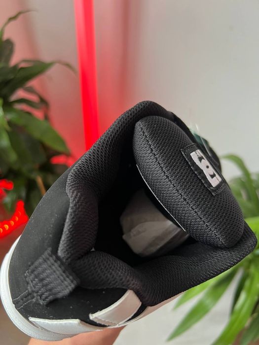 Premium! DC Bobs Burgers x Court Graffik , жіночі кросівки DC 37-44Р