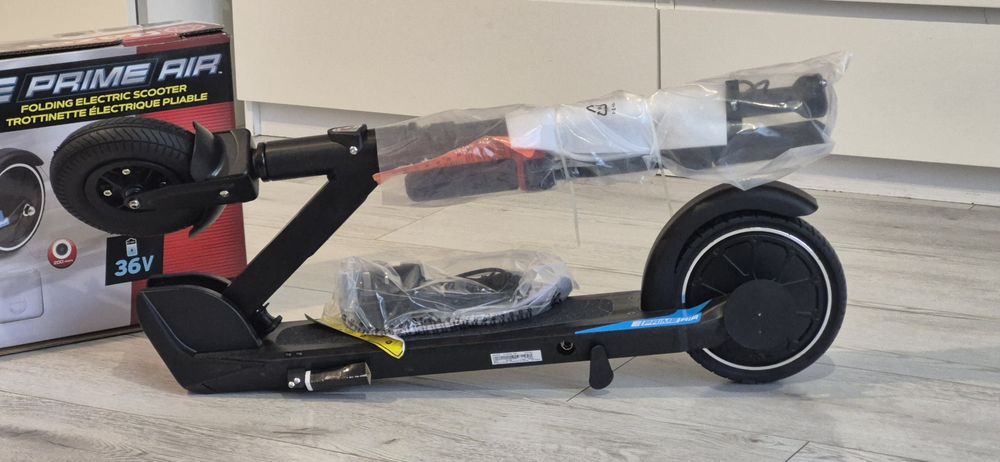 Hulajnoga elektryczna Razor E Prime Air