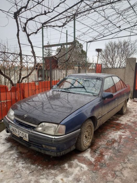 Автомобиль Опель Омега А