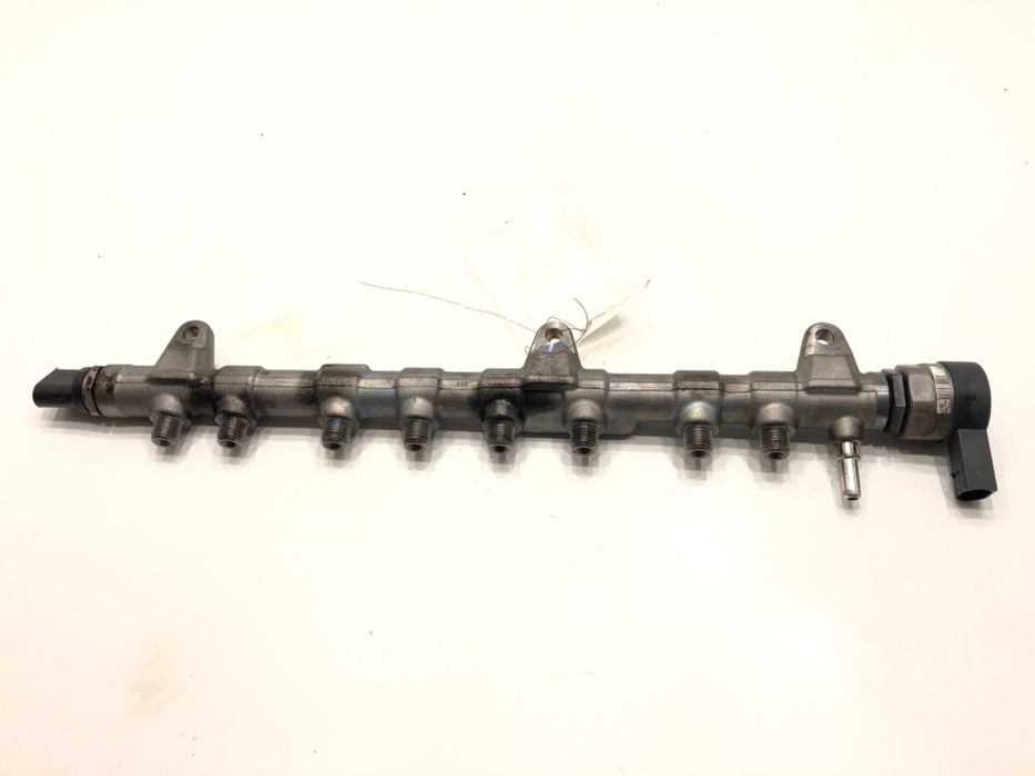 LISTWA WTRYSKOWA BMW G05 8588885 3.0 400KM