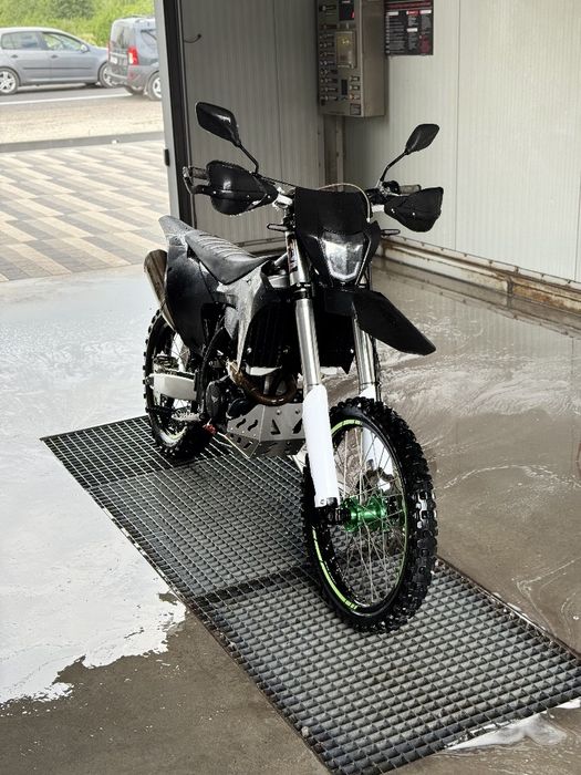 Мотоцикл Zuumav 300 s8 pro