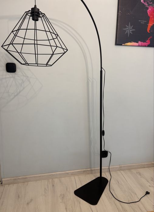 Lampa podłogowa stojąca LOFT czarna stan idealny/nieużywana