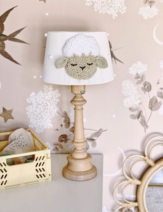Klosz abażur do lampki nocnej dla dziecka śpiąca owieczka handmade