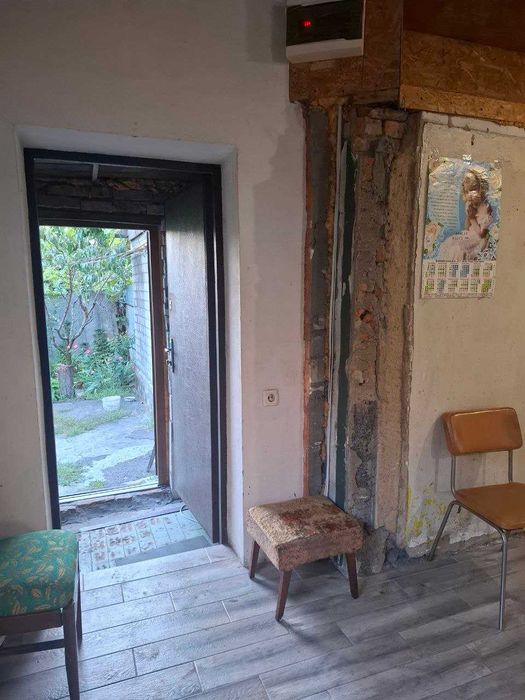 Продається частина будинку в районі водоканала