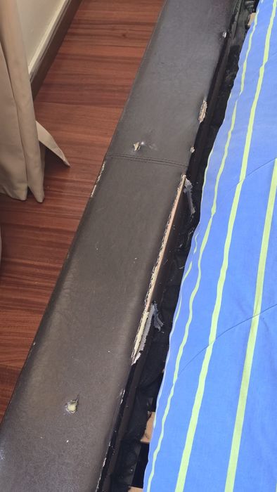 Cama de casal (ofereço)