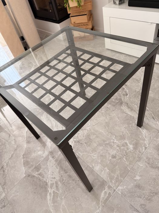 Conjunto mesa e cadeiras IKEA GRANAS
