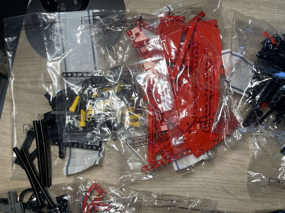 Mould king 19005 частина набору