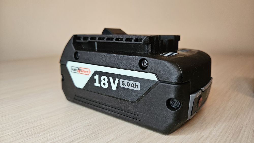 Акумуляторна батарея Bosch GBA 18V 5.0 Ah Professional