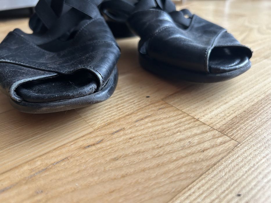 Czarne buty damskie Gabor