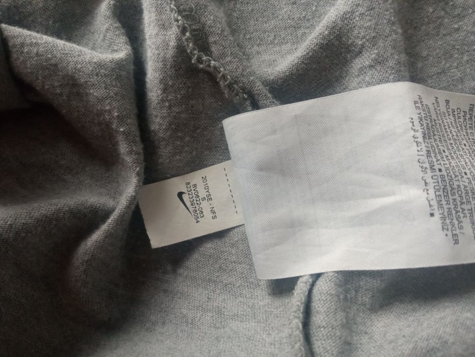 Szara koszulka t-shirt Nike
