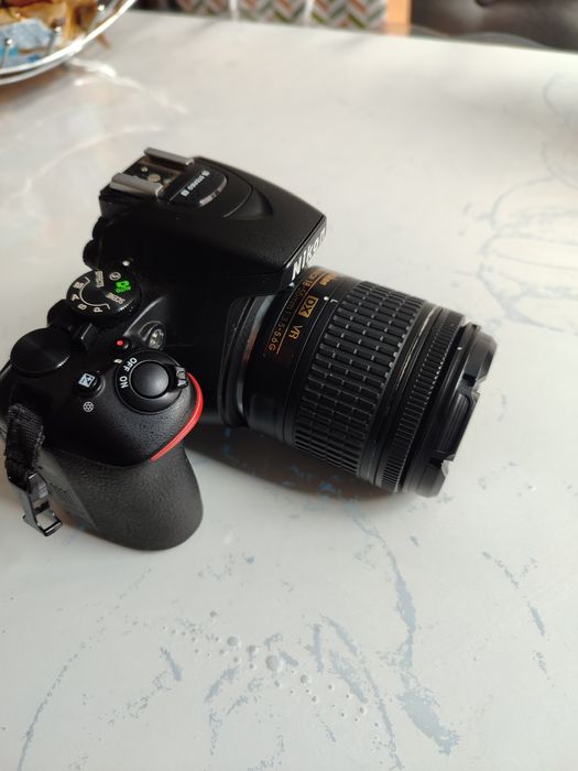 Nikon d5600 відмінний стан
