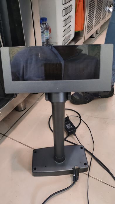 Display torre, máquina registradora, pc