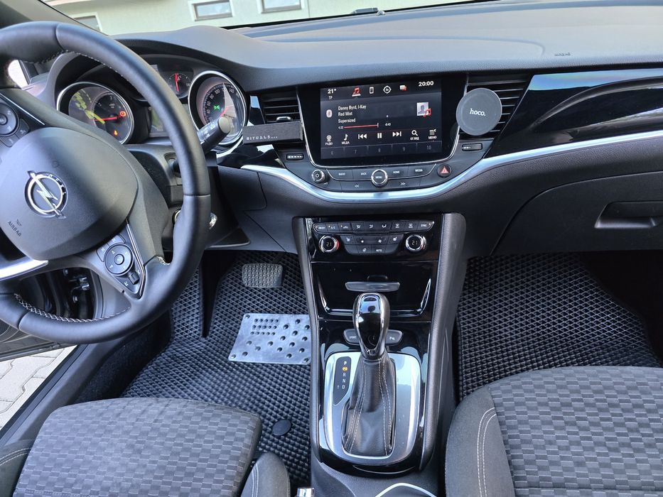 Продам Opel Astra K 2016