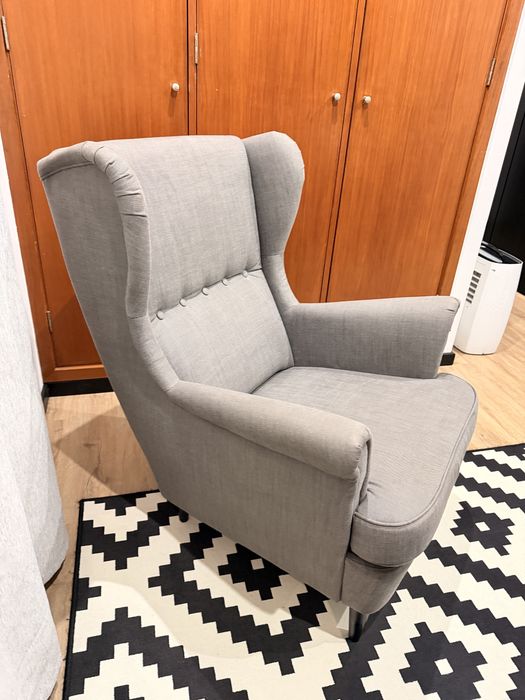 Poltrona STANDMON IKEA