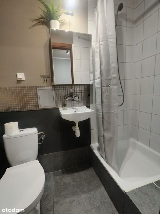 2 pokoje | oddzielna kuchnia | Centrum | Legnicka | od właściciela