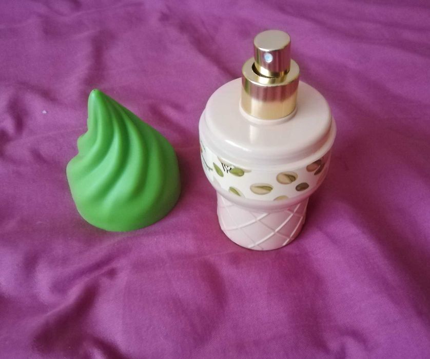 Yummy Pistachios woda toaletowa 100ml w kształcie lodów
