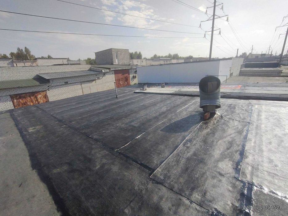 Гараж СТО Техстанція Великий ДВА сусідні Троєщина 11.60х11.40м 132квм