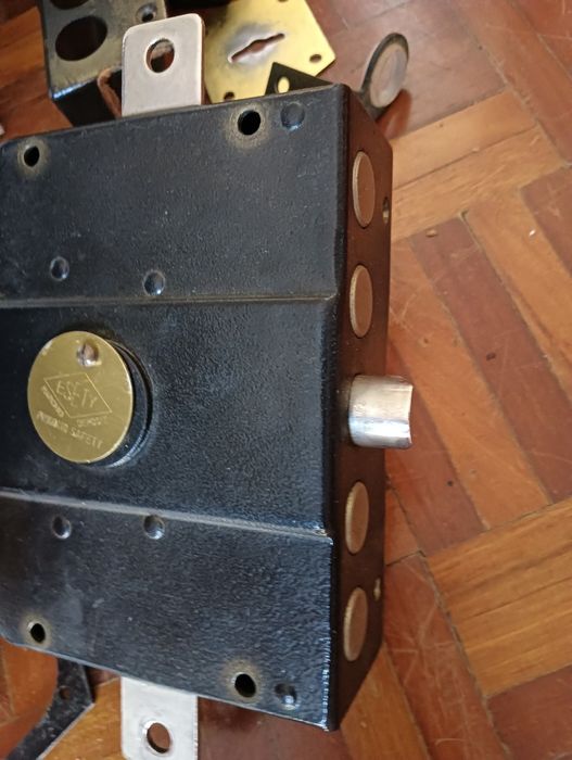 Fechadura Blindada Porta exterior - Anti Gazua*