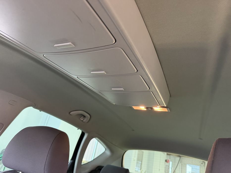 Seat Altea XL 1.6 TDI Sempre assistida na Marca