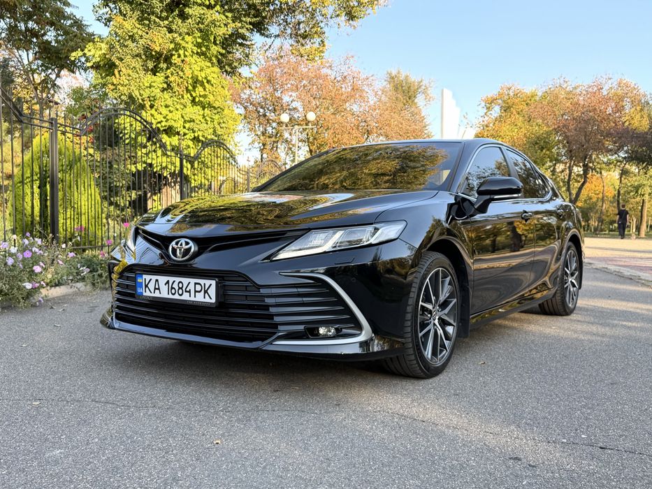 Toyota Camry 2024 року Elegance!