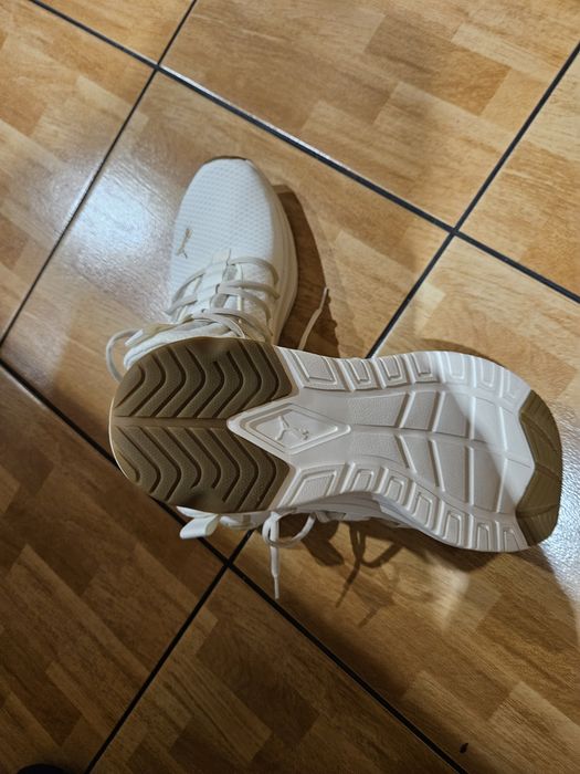 Buty nowe 42,5 puma