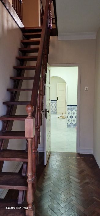 Alugo quarto compartilhado na Amadora