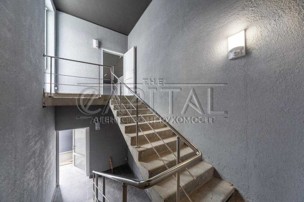 Складське приміщення є також варіанти в закритому продажі пишіть