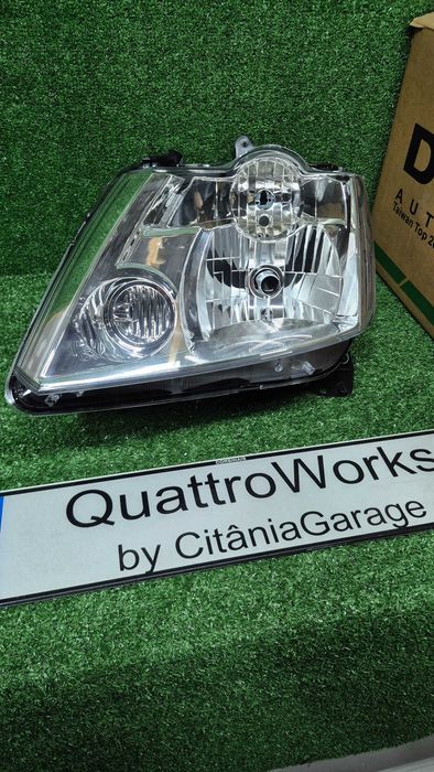 Otica Farol Esquerdo Renault Modus Grand Modus 2004 a 2008 551.1151L-LD-EM NOVO
