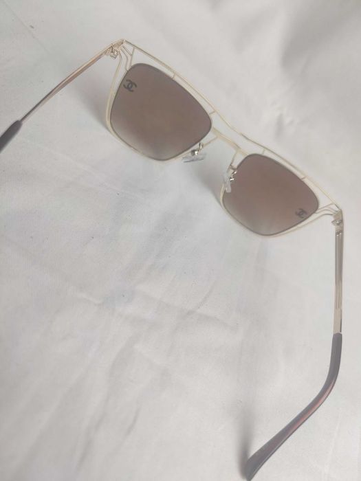 Okulary przeciwsłoneczne Christian Dior srebrne premium