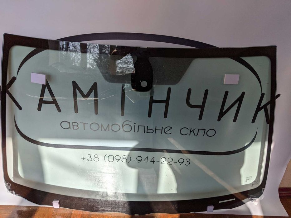 Лобове скло Toyota Auris Avensis Aygo Camry Corolla Venza Prius Yaris