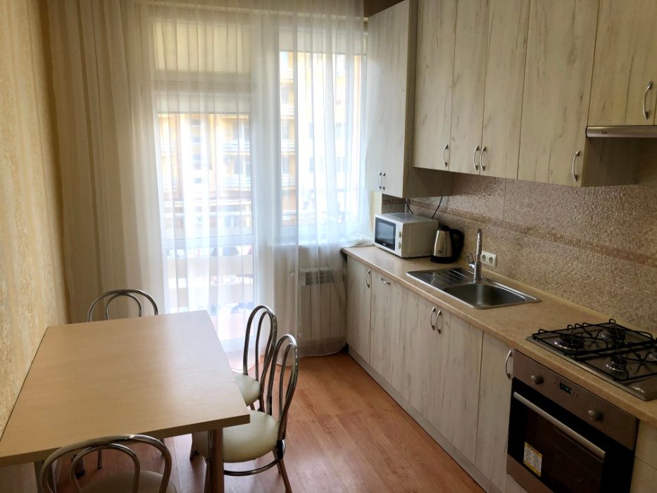 Здам апартаменти подобово ЖК Сакура в Ужгороді