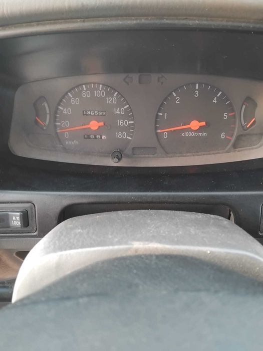 Mitsubishi strakar king