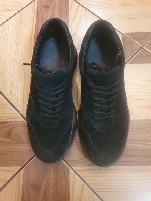 Кросівки жіночі замш