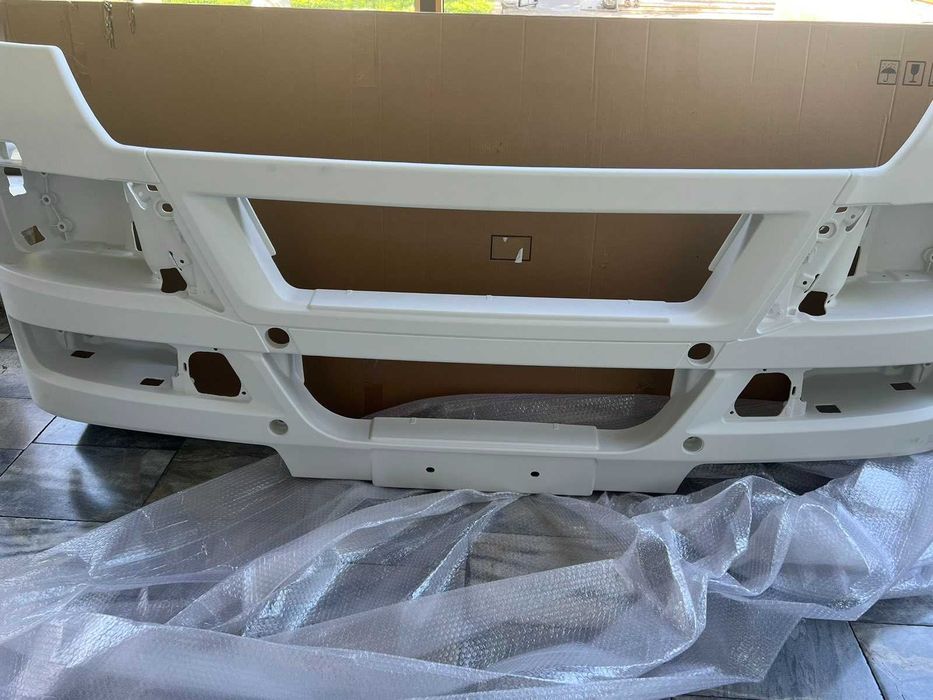 Бампер MAN TGX білий чорний Новий бампер ман тгх