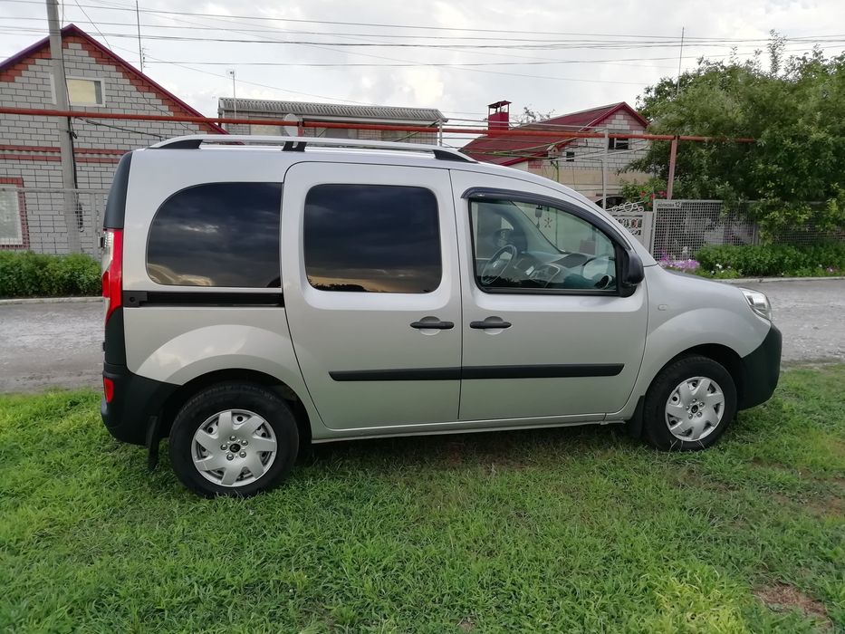 Продам Рено Кенго