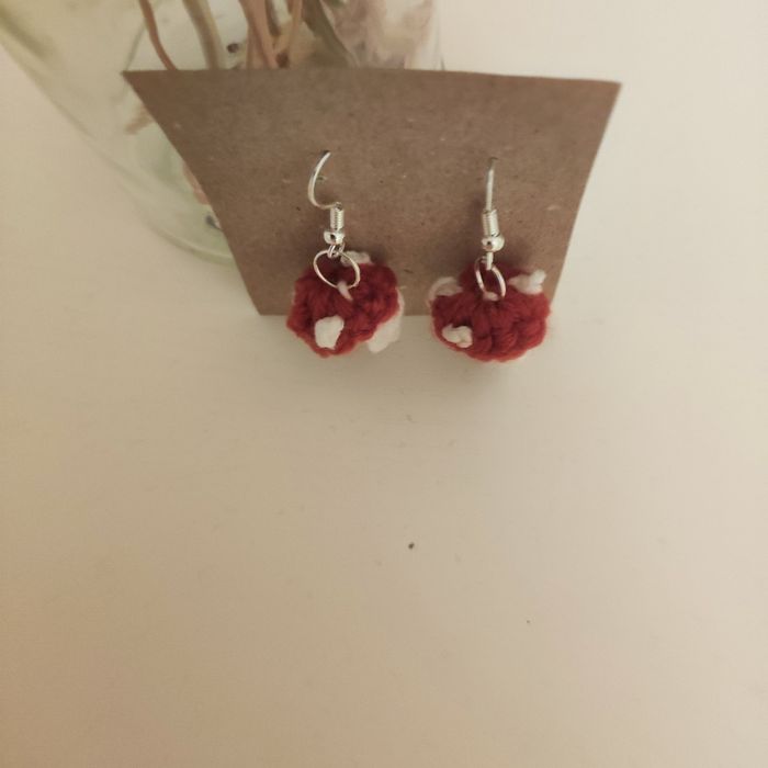 Kolczyki grzyby muchomory ręcznie robione na szydełku