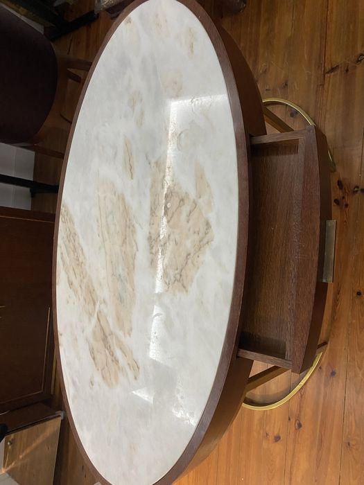 Mesa oval estilo vintage