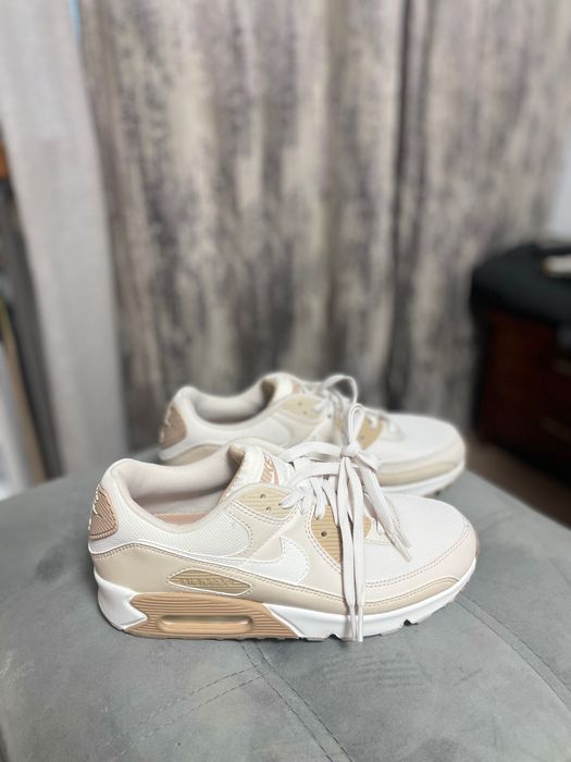 Кроссовки Nike Air Max