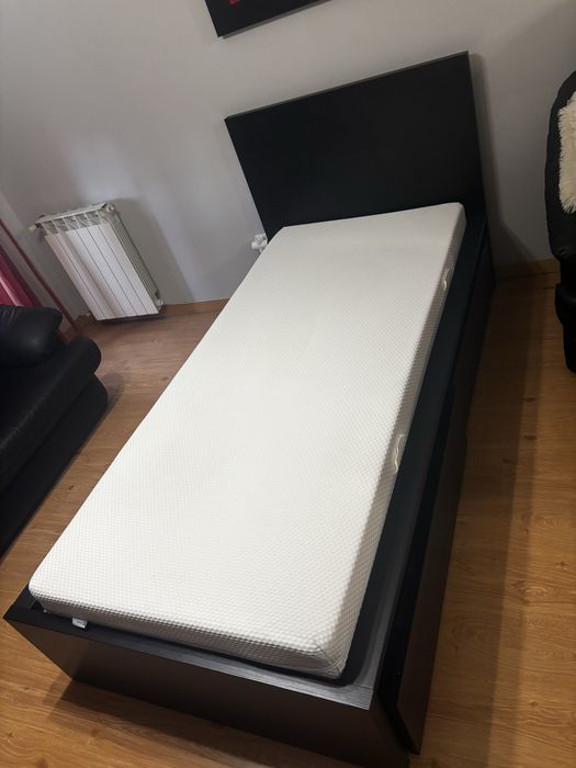 Cama de solteiro