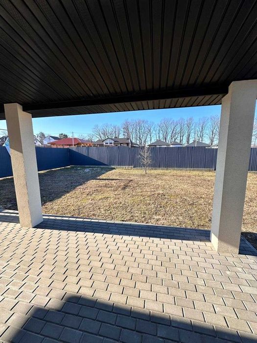 Буча! Одноповерховий будинок з частковим ремонтом і комунікаціями