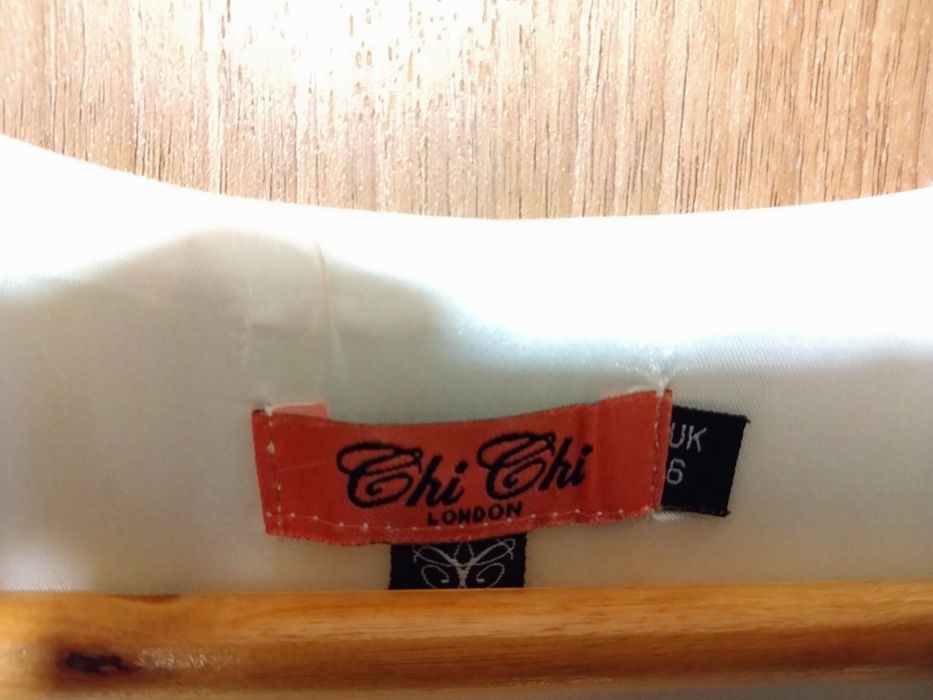 DO NEGOCJACJI Suknia ślubna / ślub cywilny / Chi Chi London roz. S