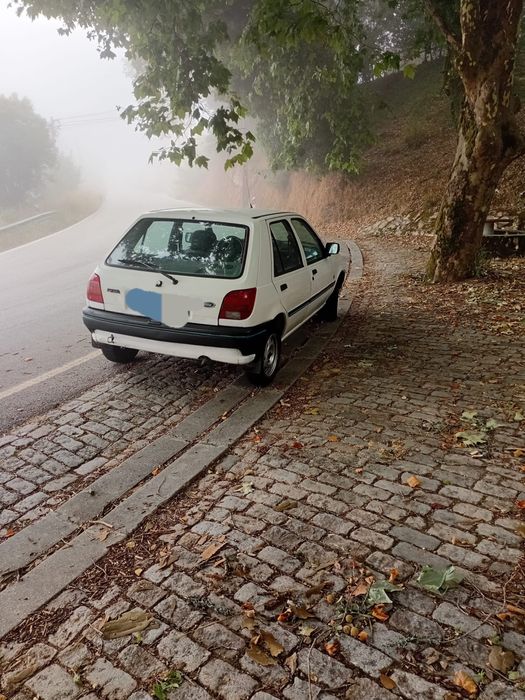Ford Fiesta 1.2 — 1992 | Clássico Original