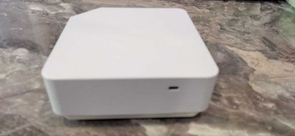 Комп'ютер MSI Cubi-060BEU-B7550UXX